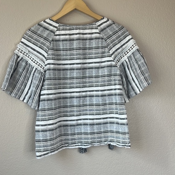 Vince Camuto black and white boho blouse size small - Picture 6 of 6